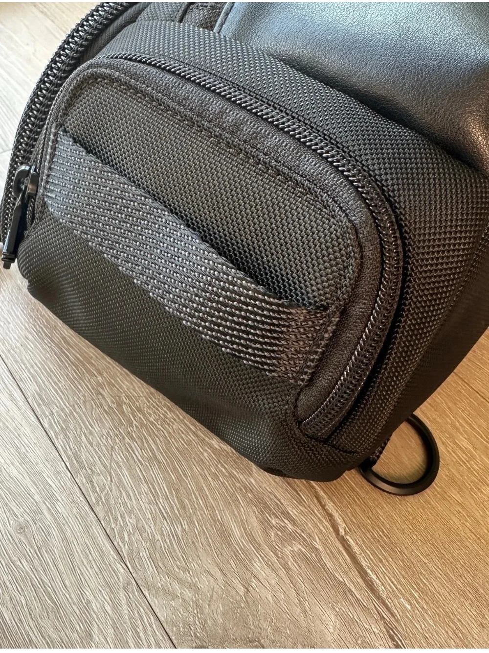 Tumi Alpha Bravo Kelley Chest Pack Sling Bag Black NWOT